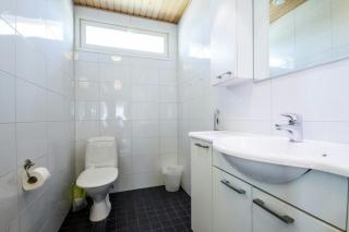 Spacious Apartment for 8 with Sauna - 4