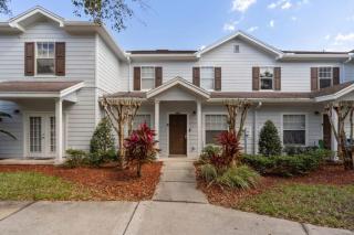 Home Away from Home in Disney 4106 - 7