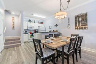 Home Away from Home in Disney 4106 - 6