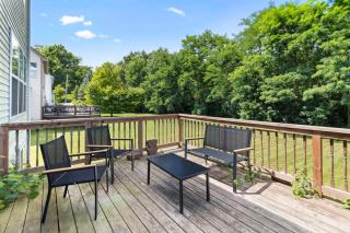 Quiet Suburban Home with Art Deco Flair - Ann Arbor - 4