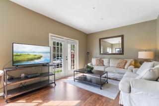 Amazing 4bdr house in Disney 20104 - 0