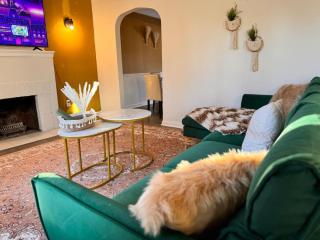 Art Deco Home 3 Min to UOFM - Ann Arbor - 2