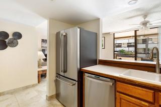 Oceanfront 2-Bedroom Condo in Kailua-Kona - Kailua-Kona - 3