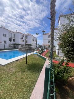 A&C Laguna Beach Piscina - Torrox-Costa - 4