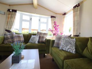 Cozy chalet in Tzummarum - 4