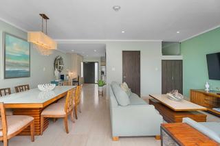 Beach View - Blue Ocean View townhome - LV18th - Palm-Eagle Beach - 3