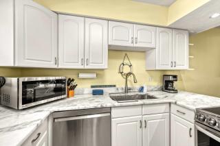Dans Florida Condos Sea Dream at Runaway Bay - Bradenton Beach - 1