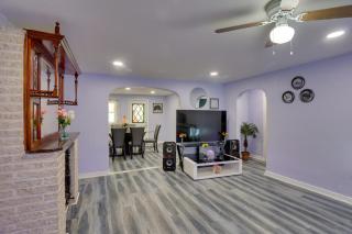 9 Mi to Hersheypark Spacious Home with Deck - Harrisburg - 7