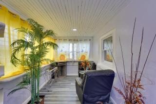 9 Mi to Hersheypark Spacious Home with Deck - Harrisburg - 1