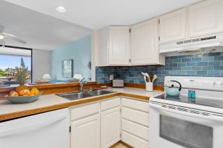 Beachfront 2-Bedroom Condo in Kailua-Kona - Kailua-Kona - 2