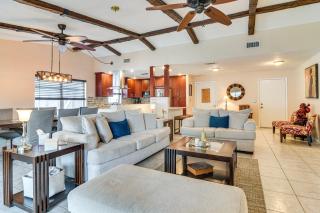 Outdoor Oasis Spacious Stay in Clearwater! - Clearwater - 6