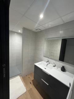 Apparemment neuf centre ville - Brives-Charensac - 3