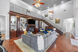 Downtown Estate Luxury Property - 5