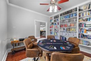 Downtown Estate Luxury Property - Hammond - 2