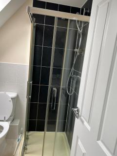 Tuffley 4 bedroom house - Quedgeley - 8