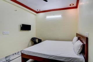 Hotel O Home Hotel Star Galaxy - Tilsahri - 4