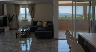 AnTina Apartment - Kastel Stari - 4