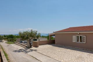 AnTina Apartment - Kastel Stari - 5