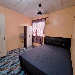 D'Lagoon Homestay - - 1