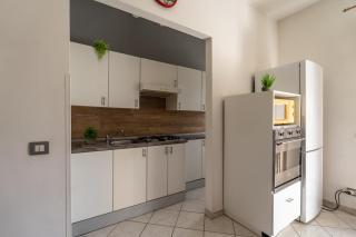 Humanitas Very bright with Balcony with SmartWorking - Rozzano - 9