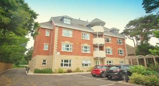 10 Hartford Court - 3 bed, close to beach, fast WiFi - Bournemouth - 1