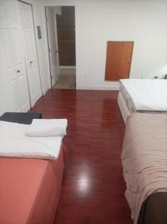 Family Holiday Stay in Langley- Near Parks, Trails, Shopping & Transit - Langley - 1