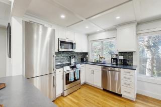 East Side Oasis - Provincetown - 2