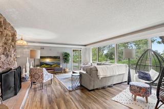 Home in San Diego! The Blue Leaf with 3bed 2bath, Golf, Large Yard! - Rancho Bernardo - 1
