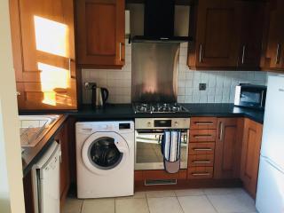 10 Hartford Court - 3 bed, close to beach, fast WiFi - Bournemouth - 9