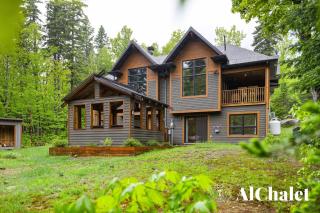 L'ours et le Renard- Chalet familial et Spa - Petite-Rivière-Saint-François - 0