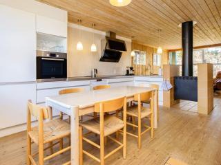 6 person holiday home on a holiday park in V ggerl se - Marielyst - 6