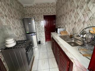 Beautiful ideal apartment at Robert's in Makepe - Douala - 1
