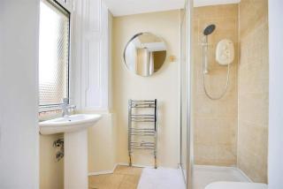 Charming 2-bed flat - Hillhead, West End, Glasgow - 8