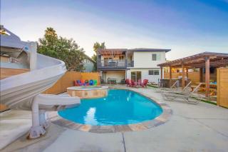 4BR Retreat - Pool Bar Play Area - Walk to Beach - Oceanside - 6