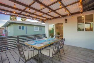 4BR Retreat - Pool Bar Play Area - Walk to Beach - Oceanside - 2
