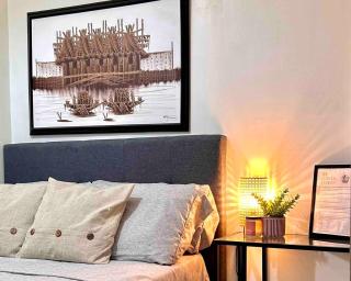 Cozy 1BR Condo Fully-furnished Resort Wi-Fi NetFlix - 0