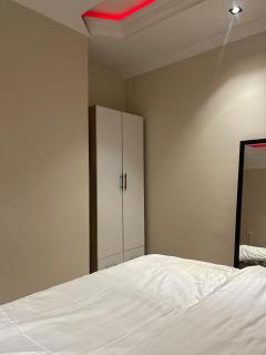 The luxury studio 3 - - 2