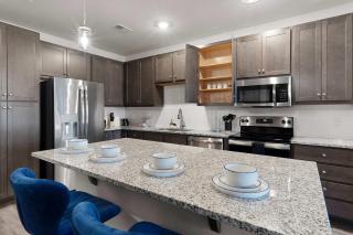 Luxurious King 3 Bedroom Suite in North Raleigh - Wake Forest - 4