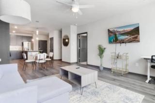 Luxurious King 2BR Suite in North Raleigh! - Raleigh - 5