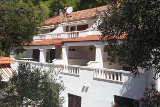 Apartments and rooms with parking space Jagodna, Hvar - 24399 - Sveta Nedelja - 0