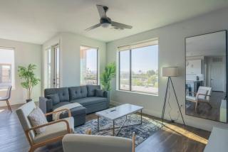 Spacious 2BD - Pool, Gym, Parking, W-D - Sleeps 6 - Tempe - 7