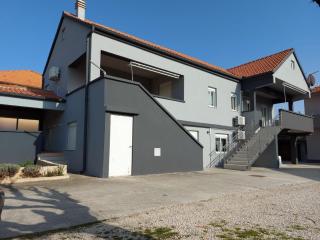 Apartments with a parking space Bibinje, Zadar - 24451 - Bibinje - 9