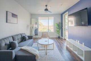 Spotless 1BD - Pool, Gym, Parking, W-D - Sleeps 4 - Tempe - 0