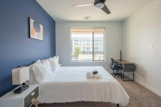 Relaxing 1BD - Pool, Gym, Parking, W-D - Sleeps 4 - Tempe - 1