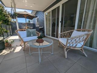 Stylish Seaside Retreat with Spa - 8