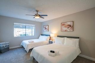 Cozy 2BD - Parking, Gym, Pool - Sleeps 8 - 5 Min Casino - Scottsdale - 3