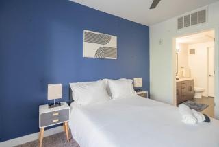 Charming 1BD - Pool, Gym, Parking, W-D - Sleeps 4 - Tempe - 3
