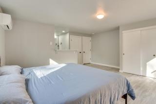 Walk to Dtwn Milwaukie Family Gem with Creek Access - 1