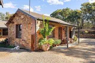 HeartStone Hill - Studio - Castlemaine - 2