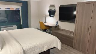 Holiday Inn Express Hotel & Suites Drums-Hazelton by IHG - Drums - 0